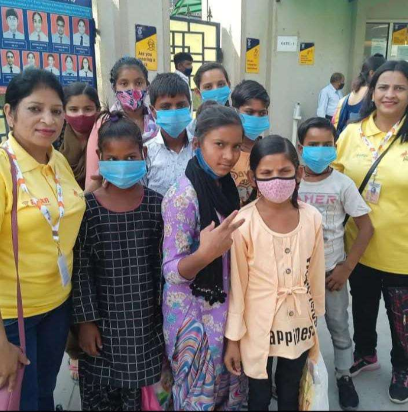 JAGRITI PATHSHALA CHILDREN AT INTER-SCHOOL COMPETITION